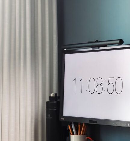 Practical Tips for a Clutter-Free Home Workspace